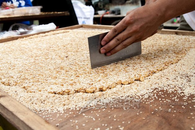 Easy home made peanut brittle.jpg
